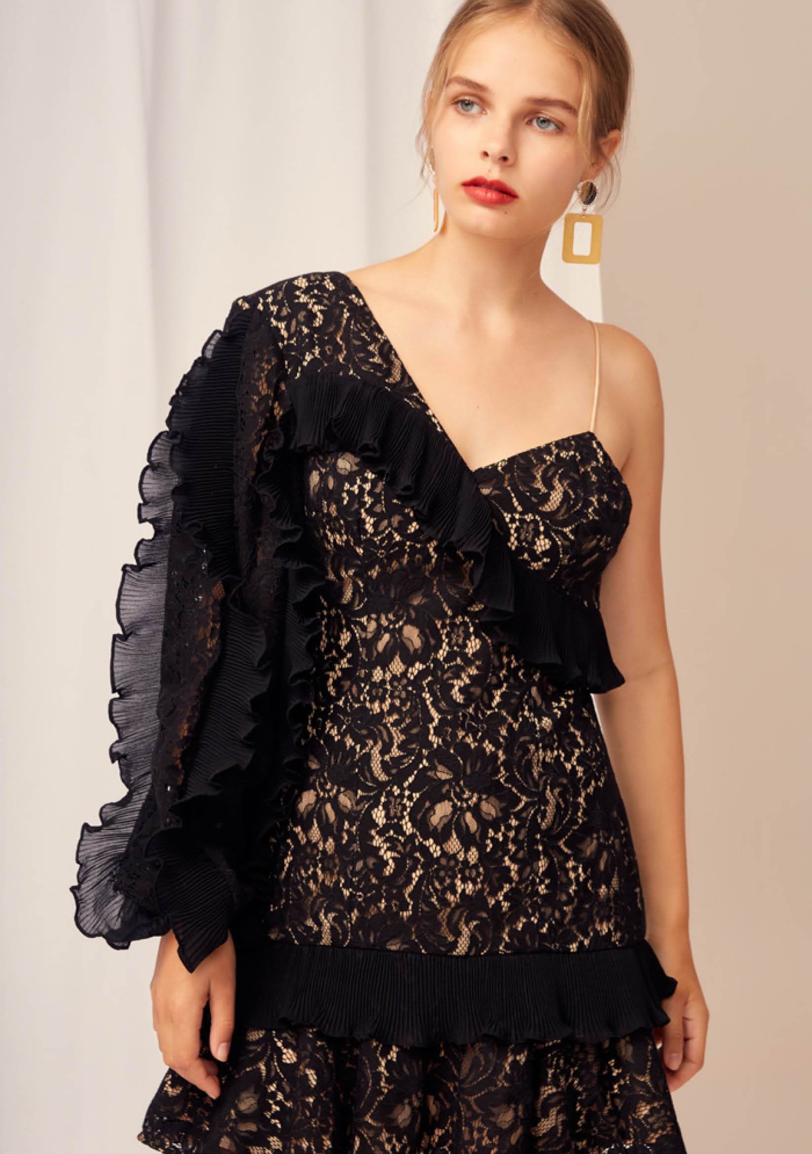 Timeless Lace Dress - South of London