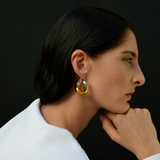 Aros orgánicos en metal mixto.