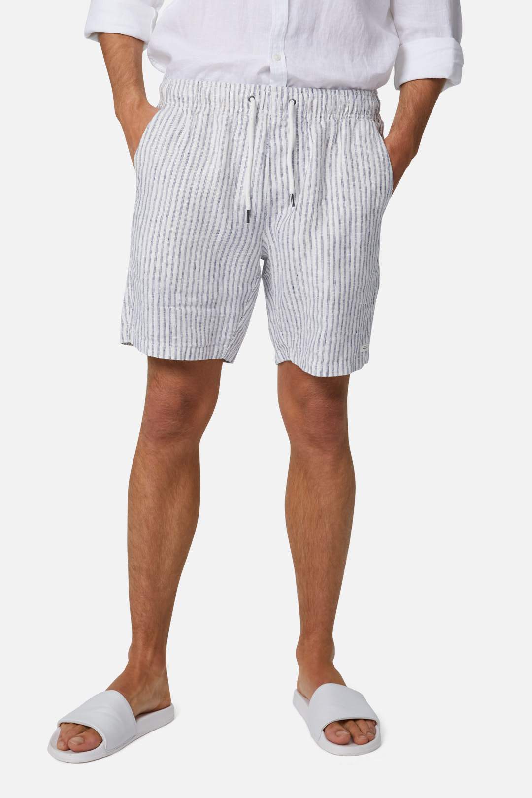The Bellevue Linen Shorts - South of London